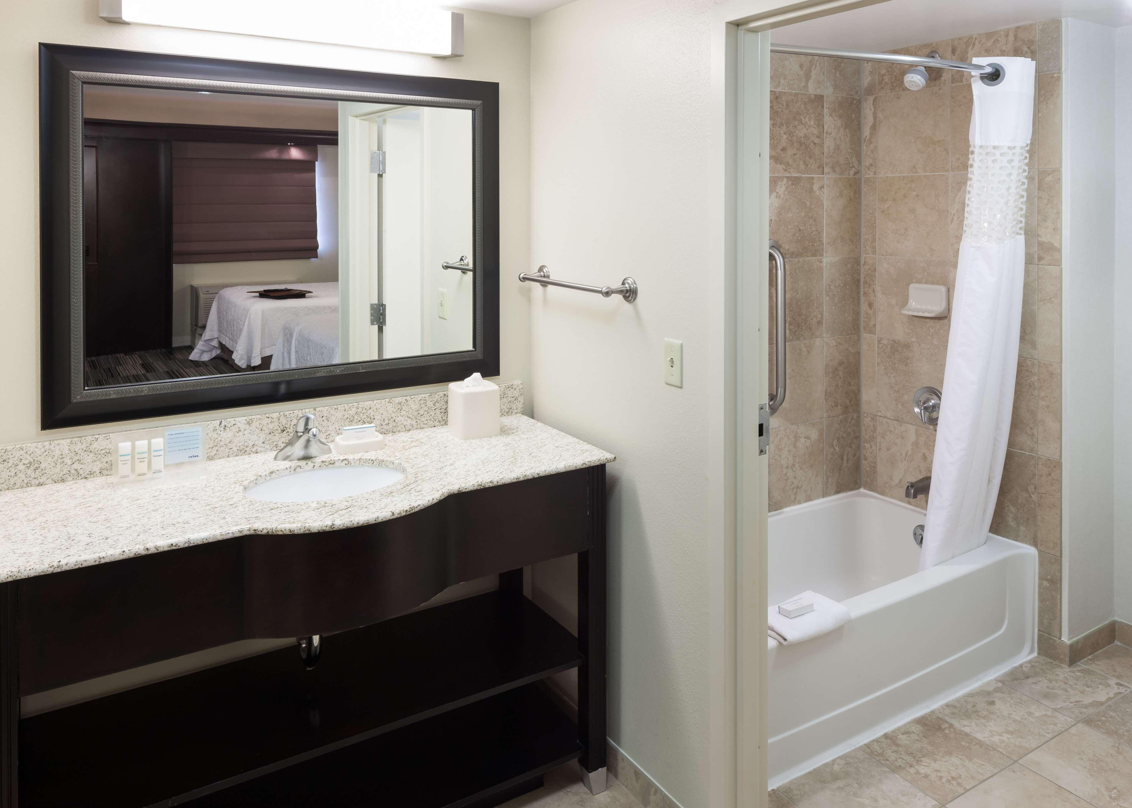 Hampton & Omaha-downtown Hotel