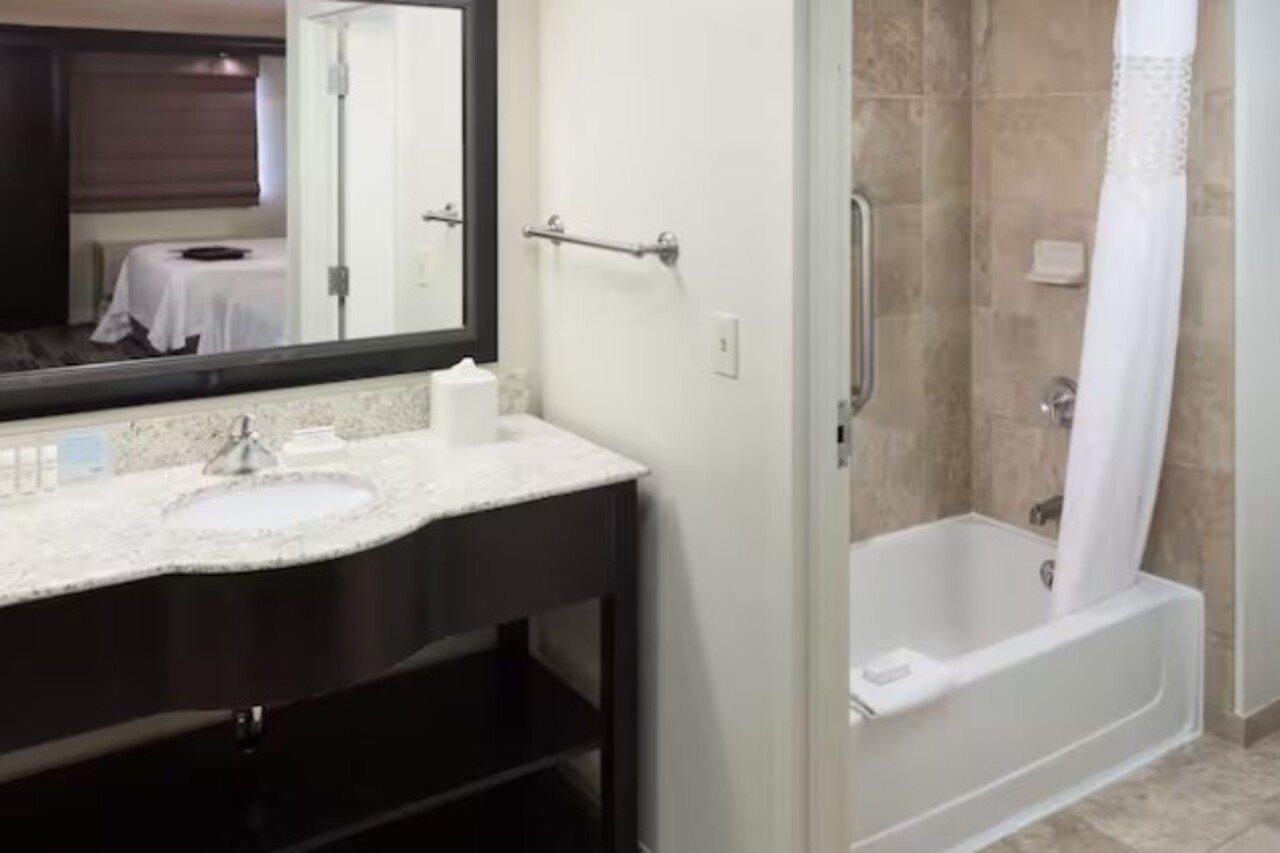 Hampton & Omaha-downtown Hotel