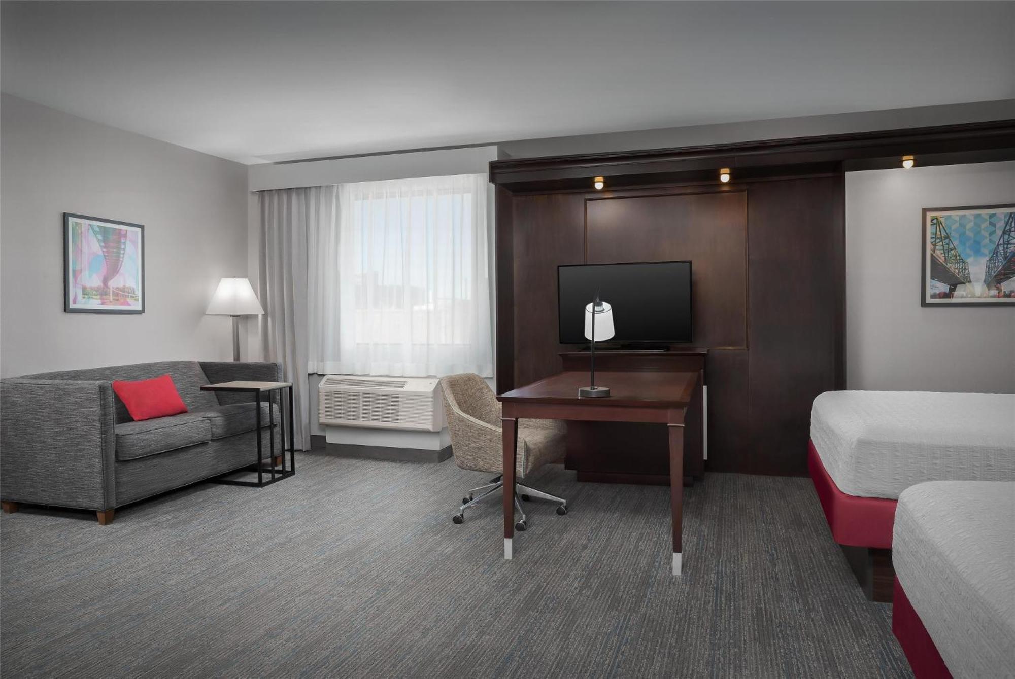 Hampton & Omaha-downtown Hotel Omaha