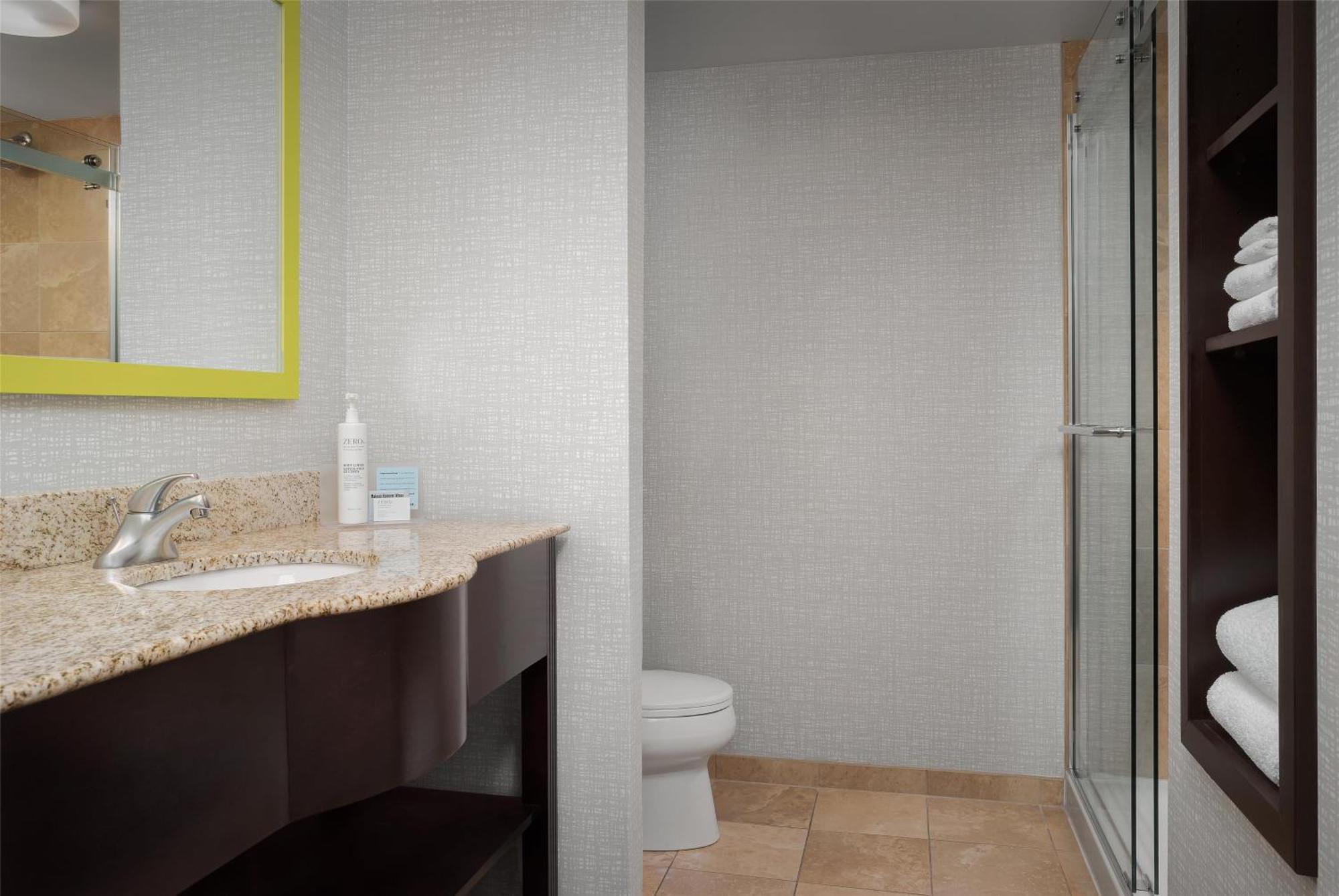 Hotel Hampton & Omaha-downtown 3*